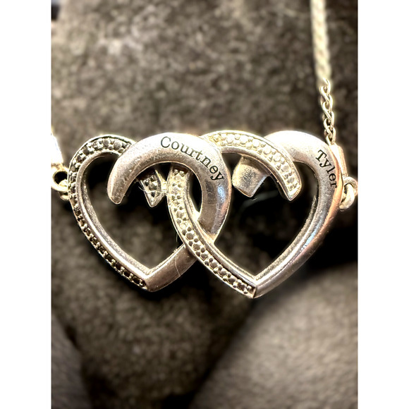 Unstoppable Love Couple's Interlocking Hearts Courtney & Tyler Engraved Diamonds - Picture 1 of 6
